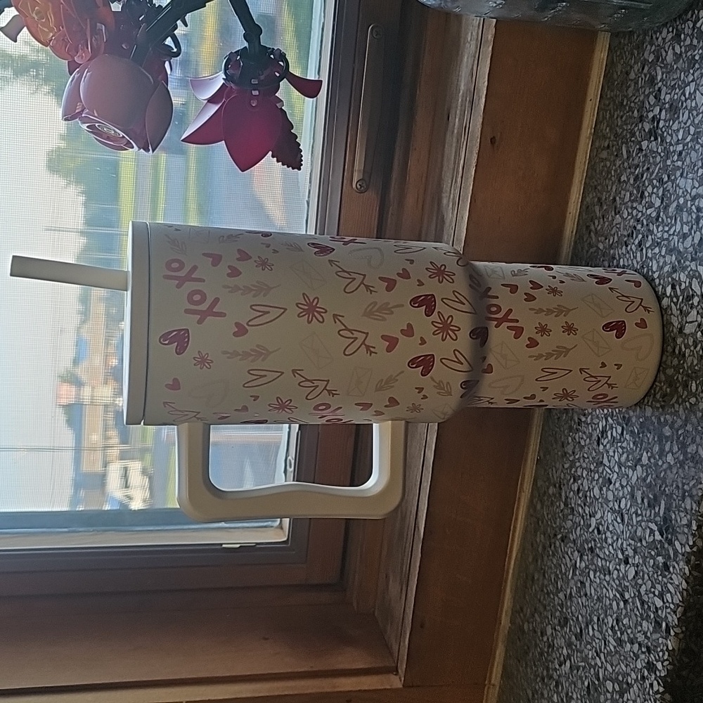 XOXO Patterned Tumbler with Straw Simple Modern - Picture 5 of 6